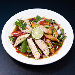 LM ยำโคตรหมูยอ+ไส้กรอกแซ่บ