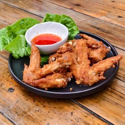 ปีกไก่ทอด