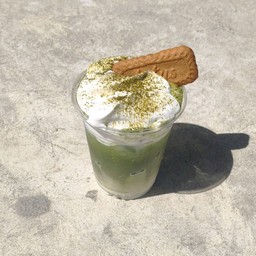 มัทฉะ ไอน์สแปนเนอร์