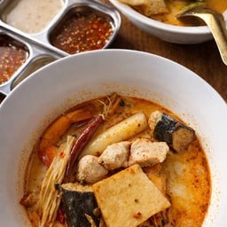 หนีห่าว เหล่ากง หมาล่า&อาหารตามสั่ง