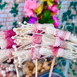 สามชั้นพันเห็ดเข็ม