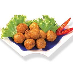 ลูกชิ้นกุ้งลวก