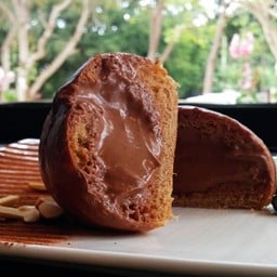 Chocolate Lava Bun ช็อกโกแลต ลาวา บัน