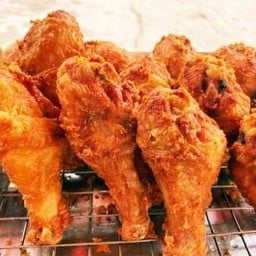 ไก่ทอดหาดใหญ่ หน้าเซเว่นพหลโยธิน18 สาขาพหลโยธิน18