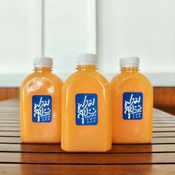 น้ำส้มคั้นสดแท้ 100%