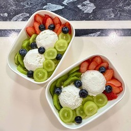 กรีกโยเกิร์ต2สกุ๊ปผลไม้รวม