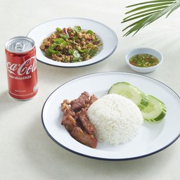 ข้าวหมูทอด+กะเพราหมูสับ+น้ำดื่ม