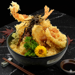 ข้าวหน้ากุ้งเทมปุระรวม