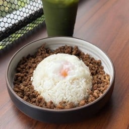 ข้าวหน้าหมูสับไข่ออนเซ็น