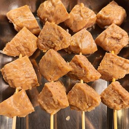 หมูกระเทียม