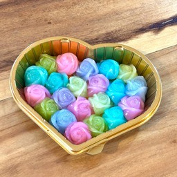 ขนมชั้นกุหลาบกล่องหัวใจ