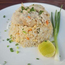 ข้าวผัดไก่