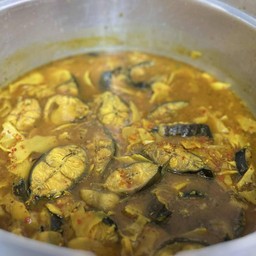 แกงส้มใต้ปลาดุกหน่อไม้ดอง