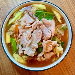 ราดหน้าหมู