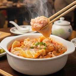 เกี๊ยวกุ้งฮ่องกงต้มยำ