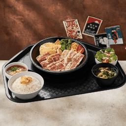 ชุดเปปเปอร์ยากินิกุเนื้อพรีเมี่ยมและหมูสามชั้น