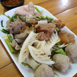 ลวกจิ้มเนื้อรวม