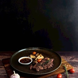 สเต็กเนื้อริบอายพรีเมี่ยม