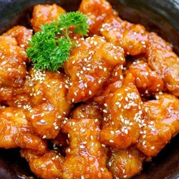 ไก่ป็อปเคลือบซอสพริกเกาหลีโคชูจัง