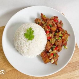 อกไก่ทอดพริกเกลือ (ราดข้าว)