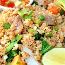 ข้าวผัด เลือกเนื้อสัตว 1 อย่าง