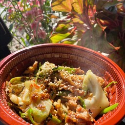 เหลาสุกี้แห้ง