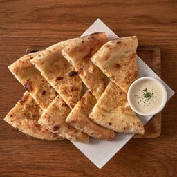 พิซซ่ากระเทียมและซอสแรนช์