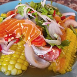ยำแซลมอน (ทางร้านไม่แยกน้ำยำ/อื่นๆ)