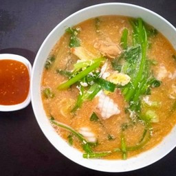 ครัวบ้านลุง อาหารตามสั่ง บ้านโนนม่วง