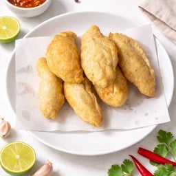 ลูกชิ้นปลาระเบิด ( กรอบๆ )