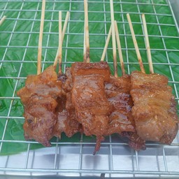 หมูปิ้งโบราณ/น้องธารา