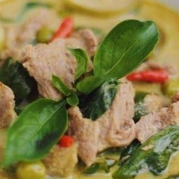 (เป็นกับ) เขียวหวาน