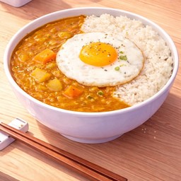 ข้าวแกงกะหรี่เกาหลี ไข่ดาว