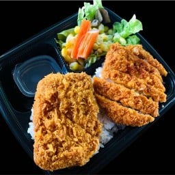 ครัวท้ายซอย ข้าวหน้ากุ้งทอด ของทานเล่น ทรัพย์บุญชัย