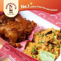 ข้าวผัดต้มยำ ไก่ทอด