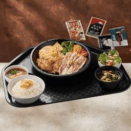 ชุดเปปเปอร์ยากินิกุไก่และหมูสามชั้น