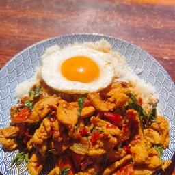 มะเฟือง อาหารตามสั่ง