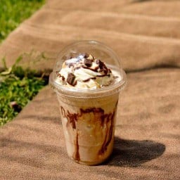 ไรส์&ชายน์ คอฟฟี่ช็อป บ้านน้ำกระจาย