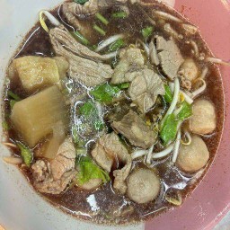 ก๋วยเตี๋ยวแชมป์ เมืองทองธานี