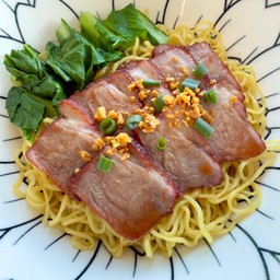 บะหมี่ หมูแดง