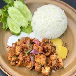 ข้าวนํ้าตกไก่ย่าง