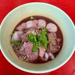 ประถม : ก๋วยเตี๋ยวธรรมดา