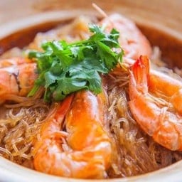 กุ้งอบวุ้นเส้น
