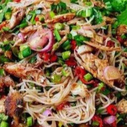 @1 . ตำลาวลั่นทุ่ง ตำซั่วเส้นขนมจีนปลาร้าต้มหัวปลาทูนึ่งทอด