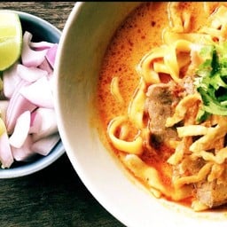 ข้าวซอยเนื้อพิเศษ