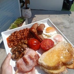 Newcastle cafe by J&A นิวคาสเซิ้ล คาเฟ่ บาย เจ แอนด์ เอ