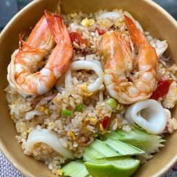 ข้าวผัดทะเล