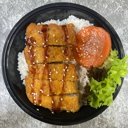 ไก่ทอดราดซอสเทอริยากิ