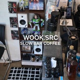 WOOK.SRC Slow bar coffee ตลาดเช้า กินอะไรดี / ซอยปะปา ศรีราชา (หน้าฟิตเนส We gym)