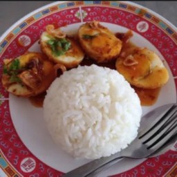 ไข่ลูกเขยราดข้าว